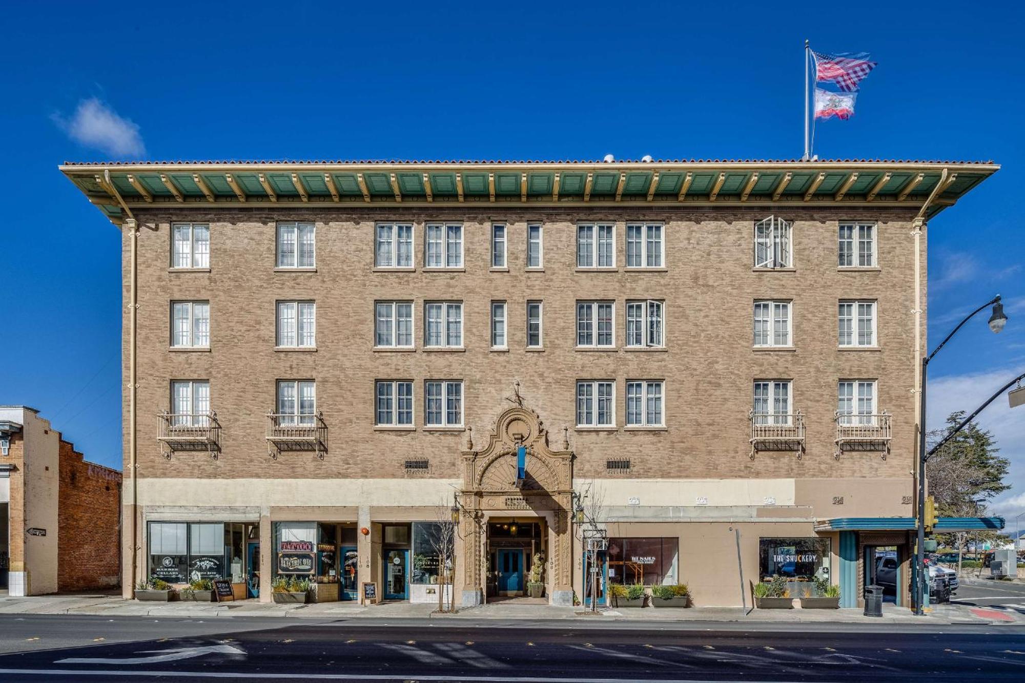 Hotel Petaluma, Tapestry Collection By Hilton Exterior photo